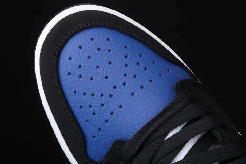 All Categories Air Jordan Jordan Series Basketball Shoes Air Jordan 1 Low New Version Air Jordan 1 Low AJ1 Joe 1 Low Top Leather Cultural and Leisure Sports Shoes CJ9216-051